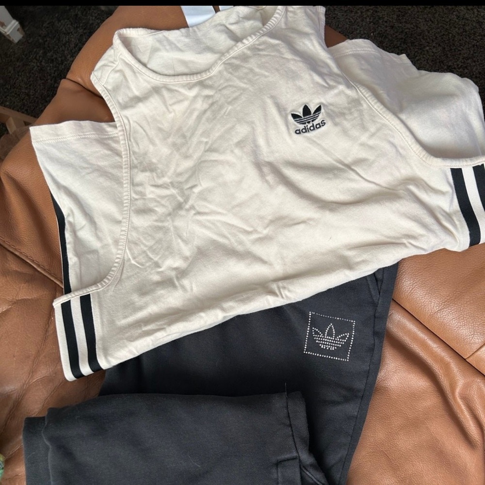 Adorable Adidas set